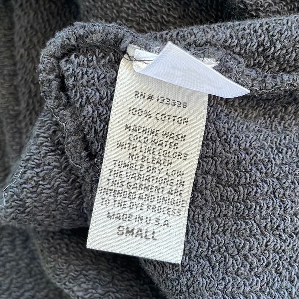 RetroBrand Sweater - Picture 4 of 5